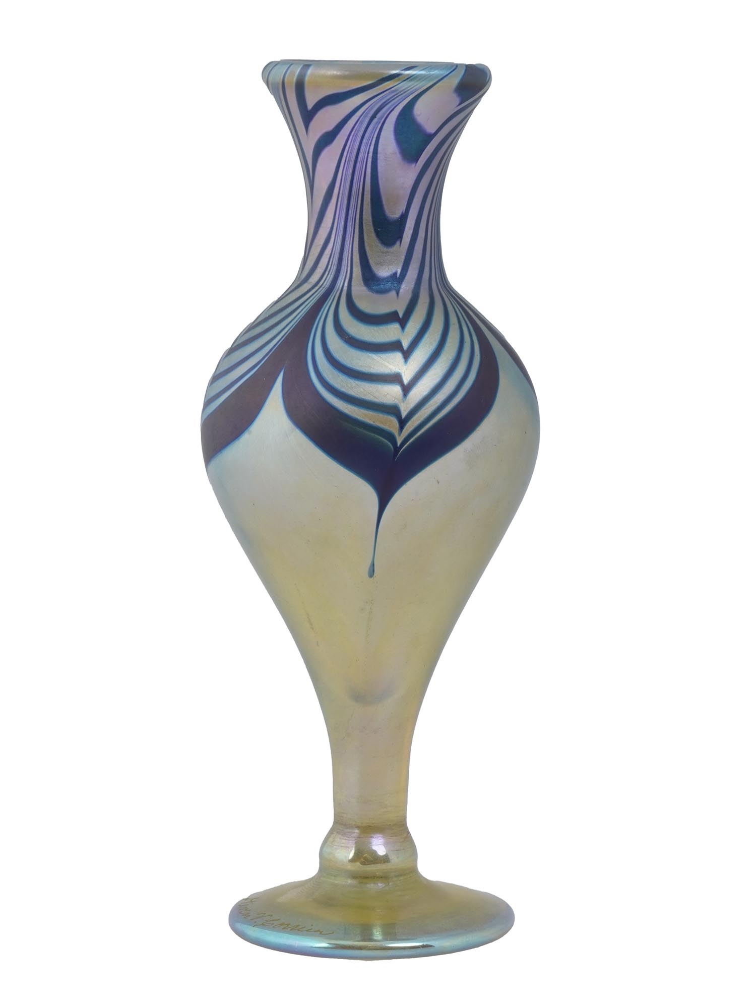 HAND BLOWN IRIDESCENT GLASS VASE BY ROBERT HELD PIC-1